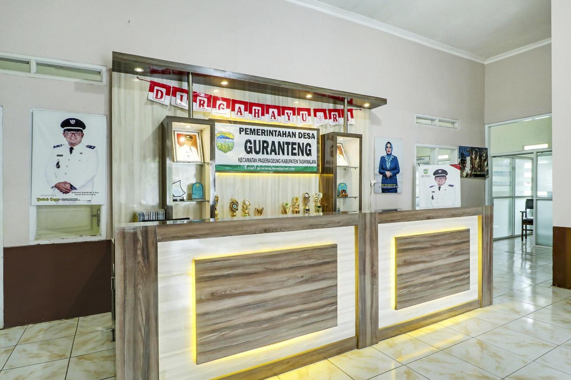 Oyo Homes 90956 Desa Wisata Guranteng Pendjalu Kültér fotó