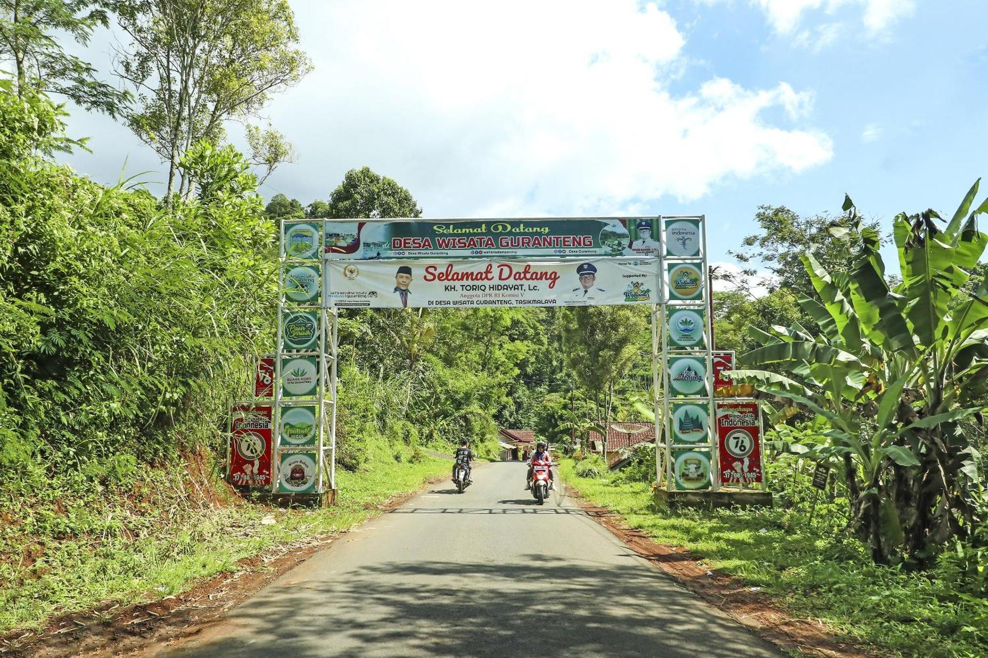 Oyo Homes 90956 Desa Wisata Guranteng Pendjalu Kültér fotó